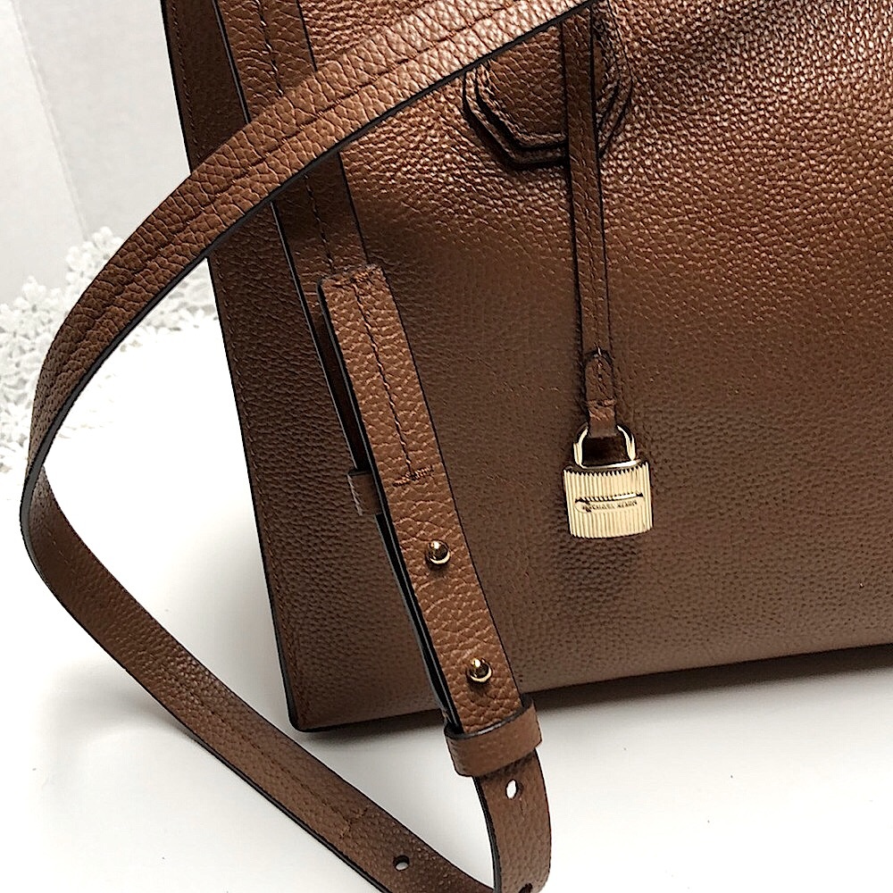 SOLD Like New Michael Kors Saffiano Leather Handbag - Picture 13 of 14